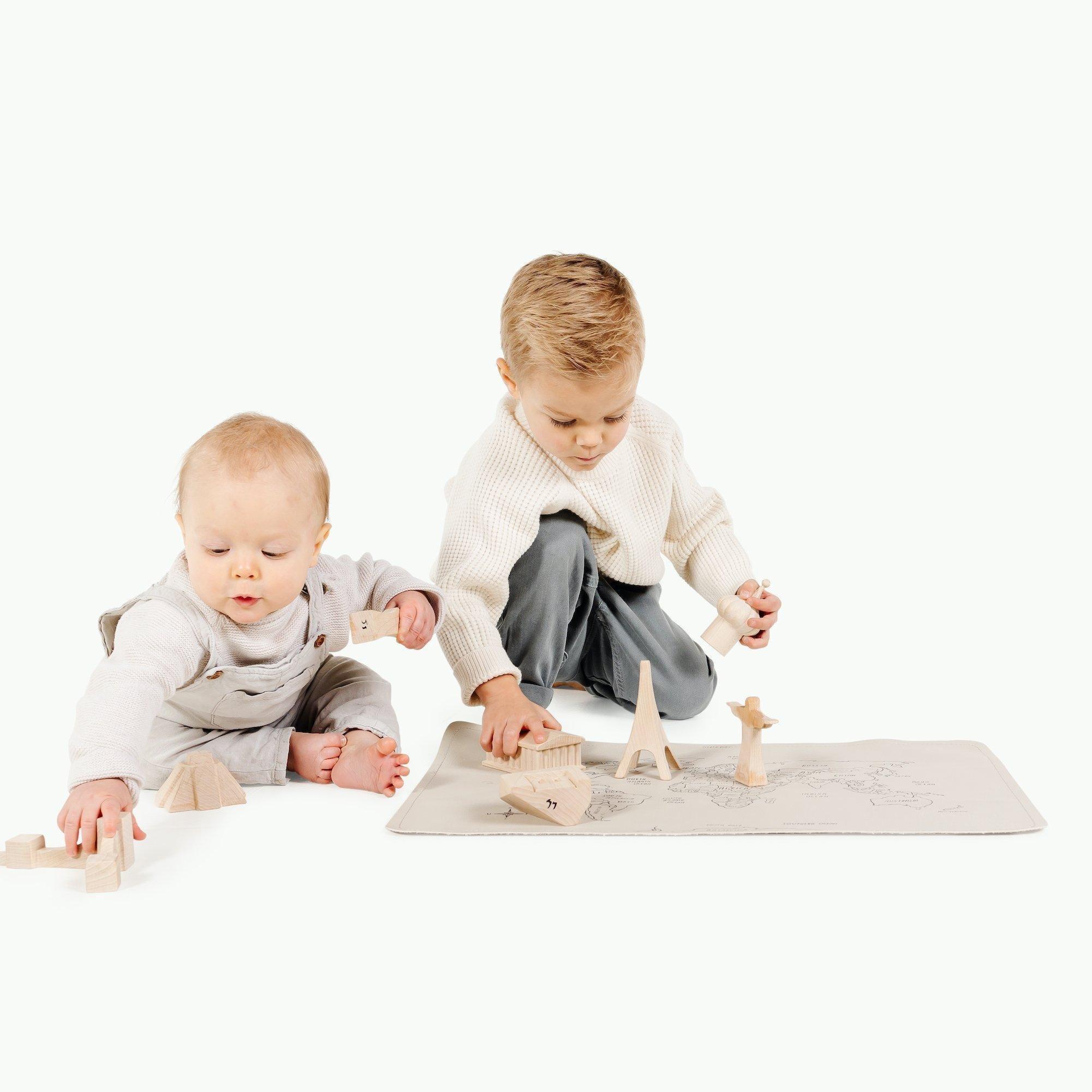 Janie and Jack World Map Changing Mat
