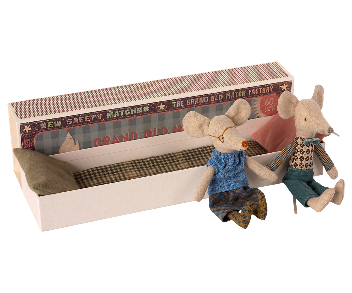 Janie and Jack Grandma & Grandpa Mice in Matchbox