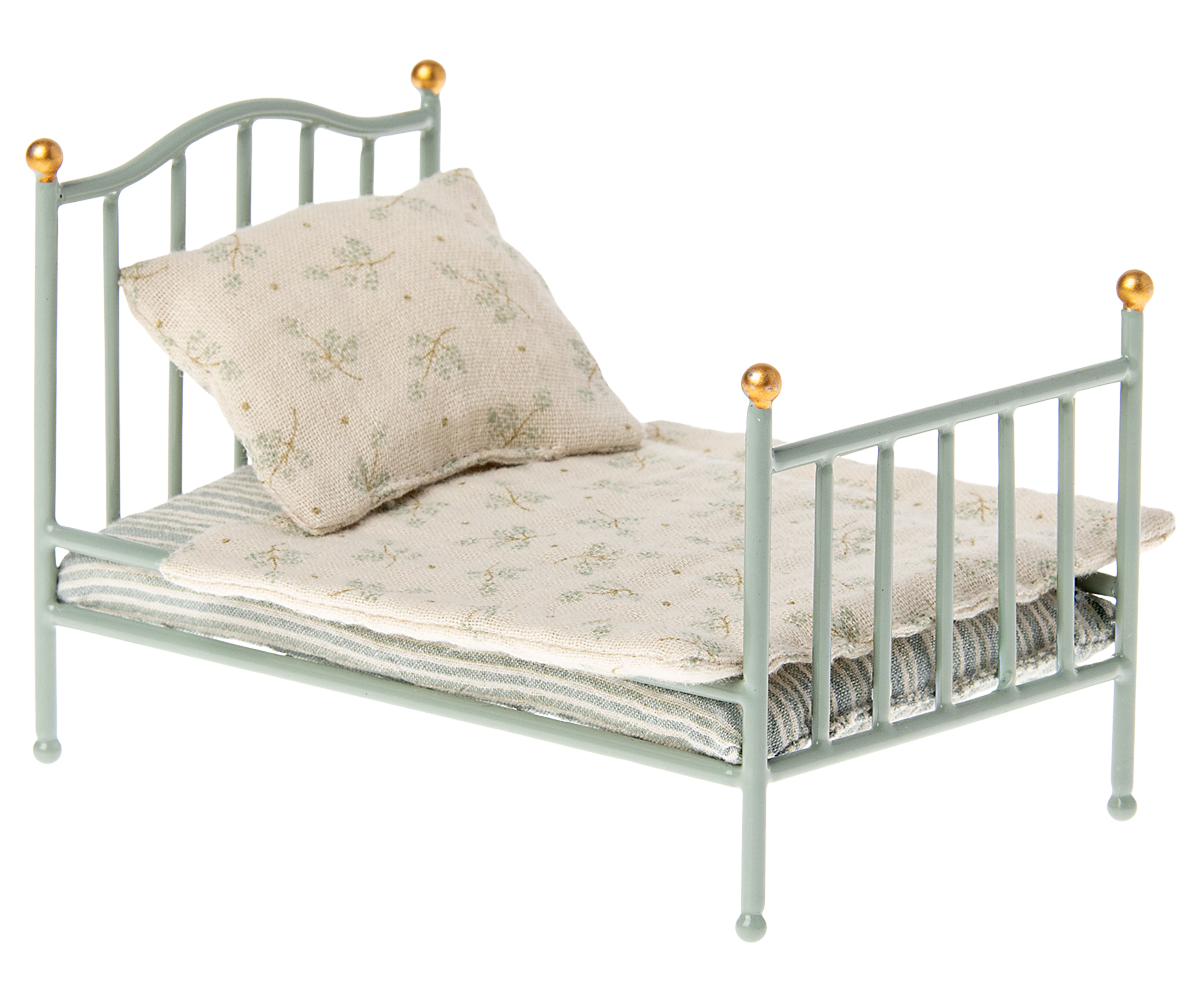 Janie and Jack Vintage Bed, Mouse - Mint