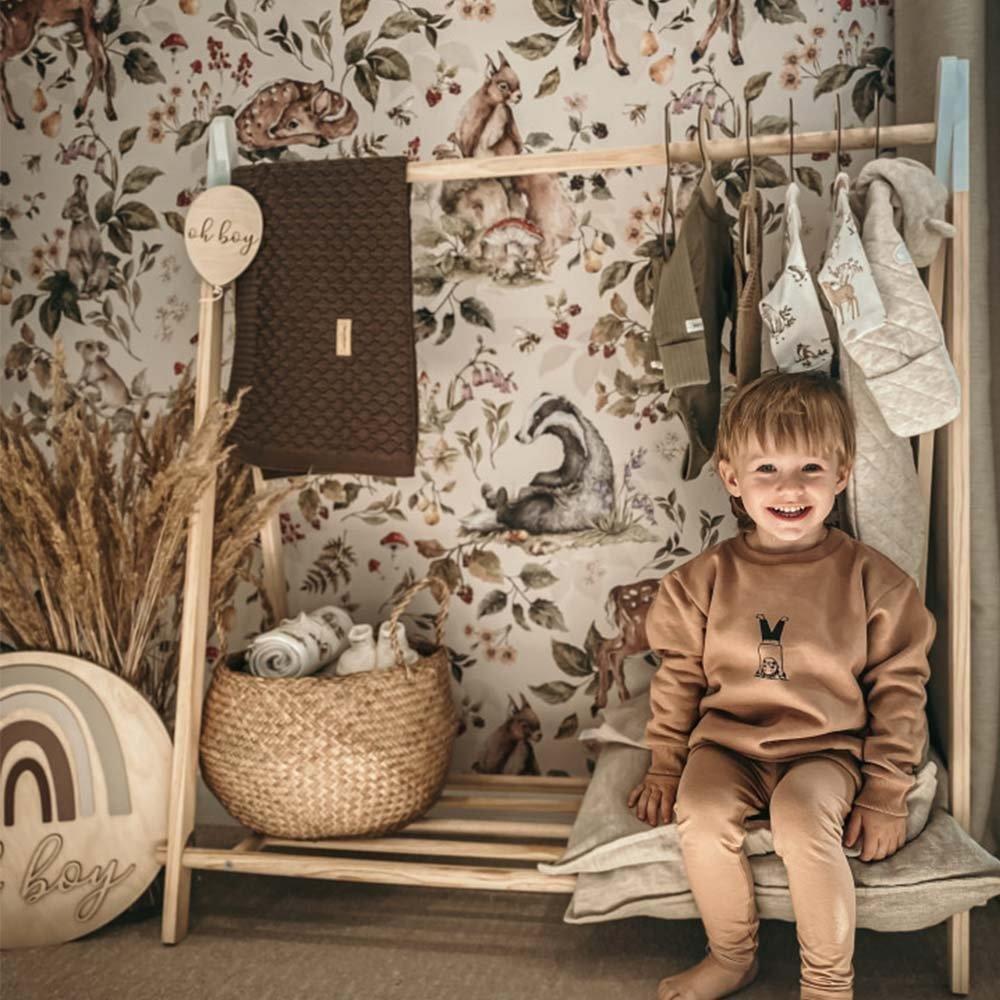 Janie and Jack Cute Forest Animals Light Wallpaper