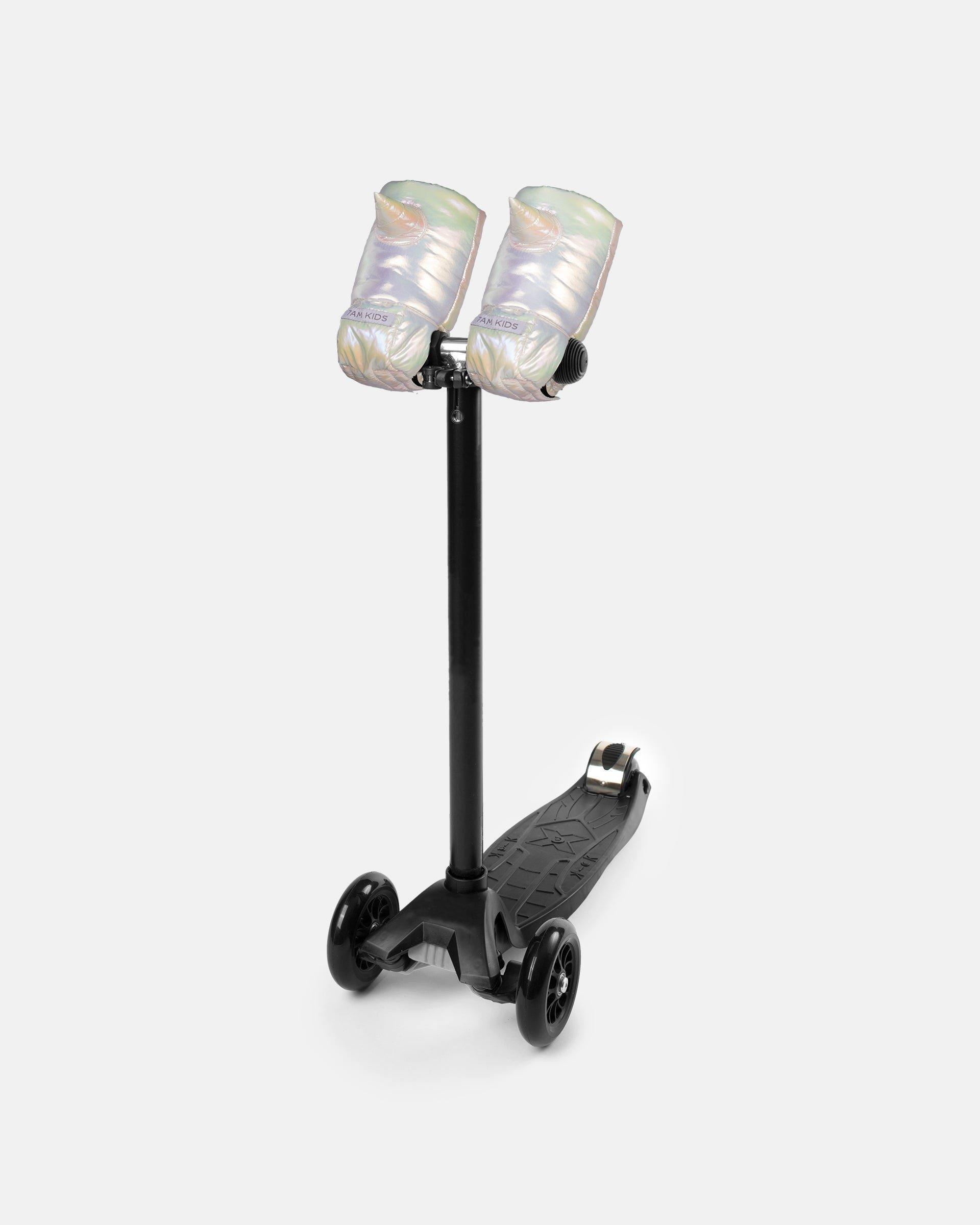 Janie and Jack Kids Scooter Warmmuffs - Unicorn