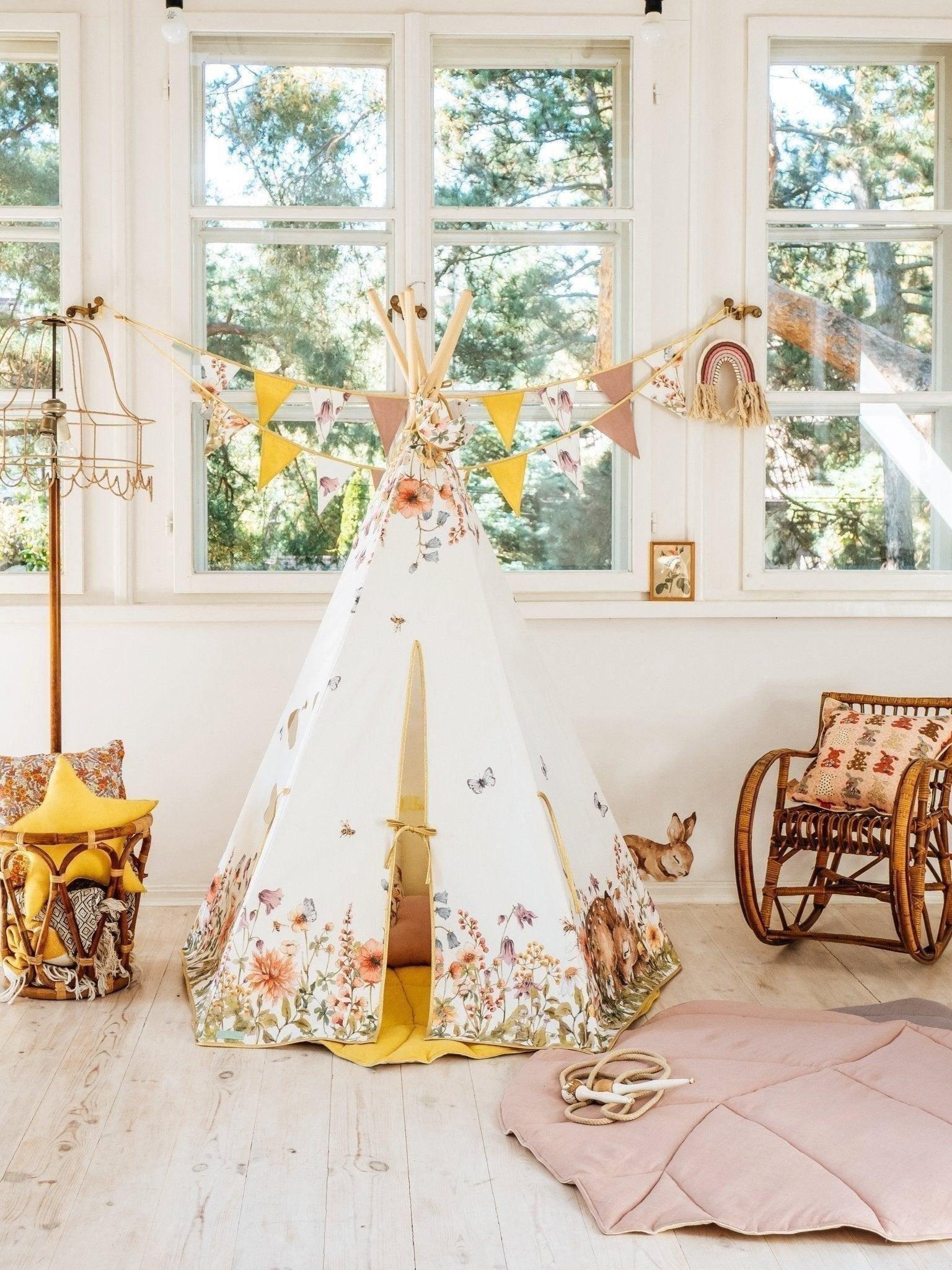 Janie and Jack Wildflowers Teepee and "Powder Pink" Leaf Mat Set